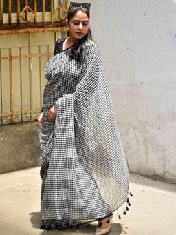 Sundarii - Black Shatranj Gam Cha Mul Cotton Saree Without Blouse