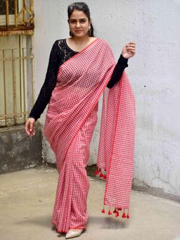 Sundarii - Red Poppy Gam Cha Mul Cotton Saree Without Blouse