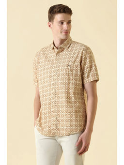 Allen Solly - Men Beige Regular Fit Print Half Sleeves Casual Shirt