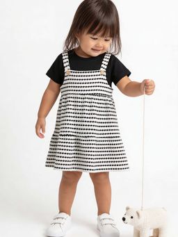max - Black Printed Regular Dress and T-Shirt