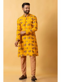 UDD DESIGN - Gauhu Kurta and Pant (Set of 2)