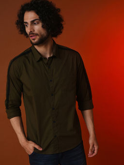 Campus Sutra - Men Solid Stylish Casual Shirts