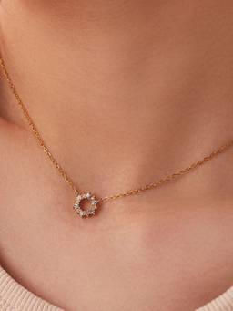 Inaya Accessories - 18Kt Gold Plated Minimalistic Cubic Zirconia Sun Necklace Diana