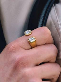 Inaya Accessories - 18K Gold Plated Crystal Edge Open Ring, Bani