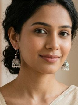Accessher - White Silver Women Pearl Earrings