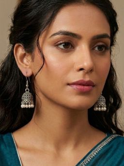 Accessher - White Silver Women Pearl Earrings