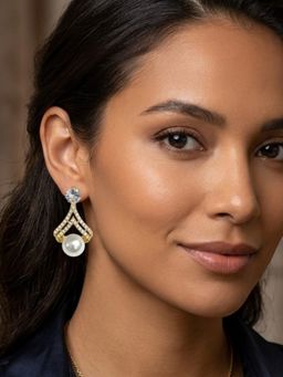 Accessher - White Brass Women Pearl Earrings