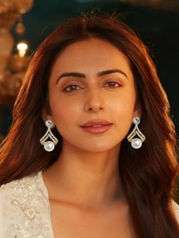 Accessher - White Brass Women Pearl Earrings