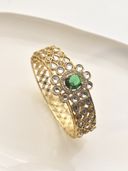 Green color option, Currently selected