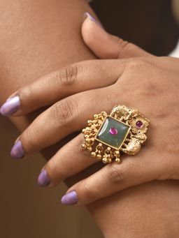 Peach Tassels - Green Mixed Metal Women Statement Ring