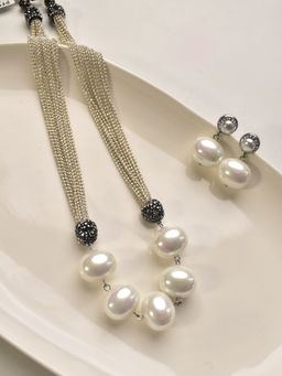 Peach Tassels - White Mixed Metal Women Pearl Necklace with Earrings