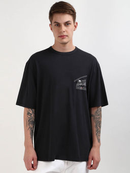 Tommy Hilfiger - Black Round Neck Graphic T-Shirt