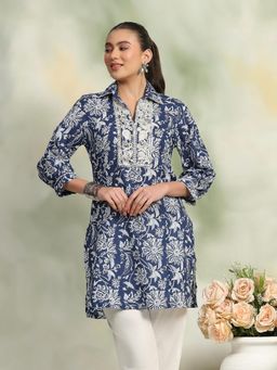 Nayam by lakshita - Women Blue Cotton Blend Floral Straight Kurta