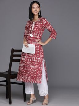 KSUT - Women Maroon Cotton Abstract Straight Kurta