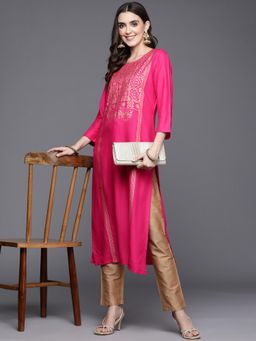 KSUT - Women Pink Viscose Rayon Geometric Straight Kurta