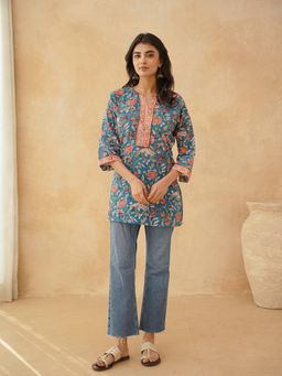 GOODHAND - Women Blue Pure Cotton Floral Straight Kurti