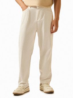 The Bear House - Men White Solid Casual Trouser