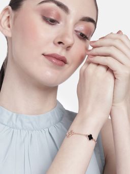 Estele - Rose Gold Plated Trendy Black Clover Leafy Style Adjustable Charm Bracelet