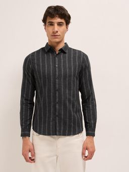 The Bear House - Mens Woven Stripes Slim Fit Casual Shirt
