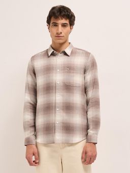 The Bear House - Mens Herringbone Checks Design Regular Fit Casual Shirt