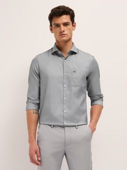 The Bear House - Mens Herringbone Woven Design Tailored Fit Formal Shirt