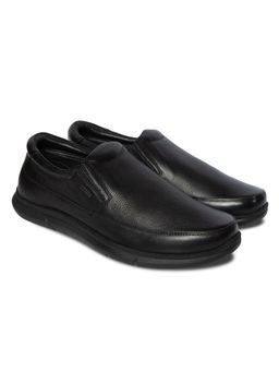 WOODLAND - Men Black Formal Loafers