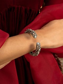 Shaya by CaratLane - 925 Oxidised Silver Chham Chham Cuff