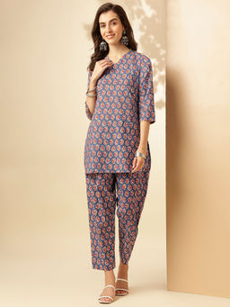 Shaily - Women's Navy Blue Floral Printed Cotton Blend Casual Co-Ord (Set of 2)