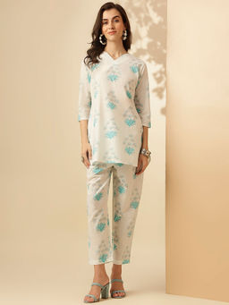 Shaily - Women's White Floral Printed Cotton Blend Casual Co-Ord (Set of 2)