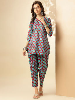 Shaily - Women's Sky Blue Floral Printed Cotton Blend Casual Co-Ord (Set of 2)
