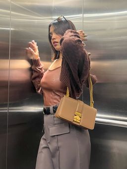MIRAGGIO - Scarlet Beige Shoulder Bag With Adjustable Sling Strap