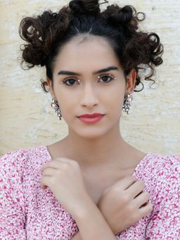 Odette - Gorgues Rose Gold Embellished Earrings