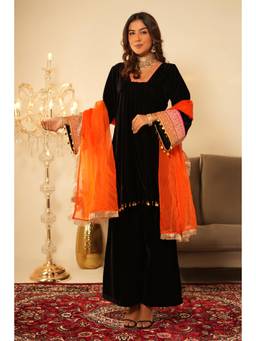 SAYARISH - Black Lace Work Velvet Kurti with Palazzo and Dupatta