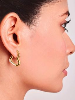 ELRA - 18K Gold Plated Golden Heart Glow Hoops Earrings