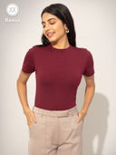 Maroon color option, Currently selected