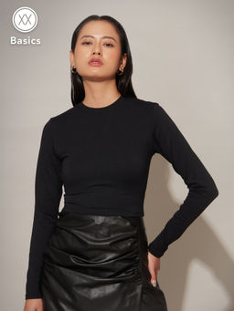 Twenty Dresses by Nykaa Fashion - Basics Black Round Neck Crop T-shirt