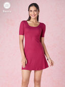 Burgundy color option, Currently selected