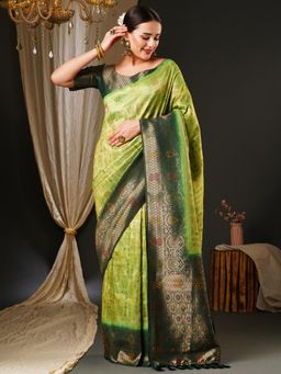 Akhilam - Womens Kanjeevaram Silk Light Green Woven Design Celebrity Saree with Unstitched Blouse