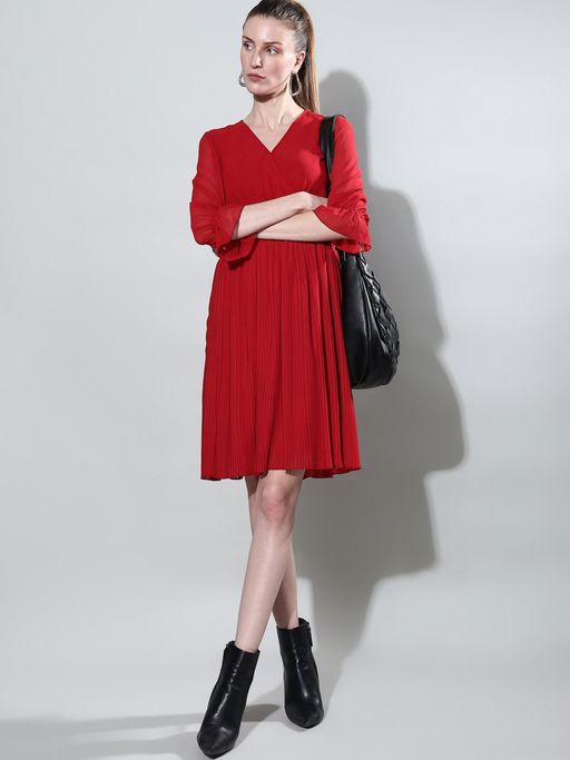 Buy VERO MODA Red Pleated Fit And Flare Dress Online