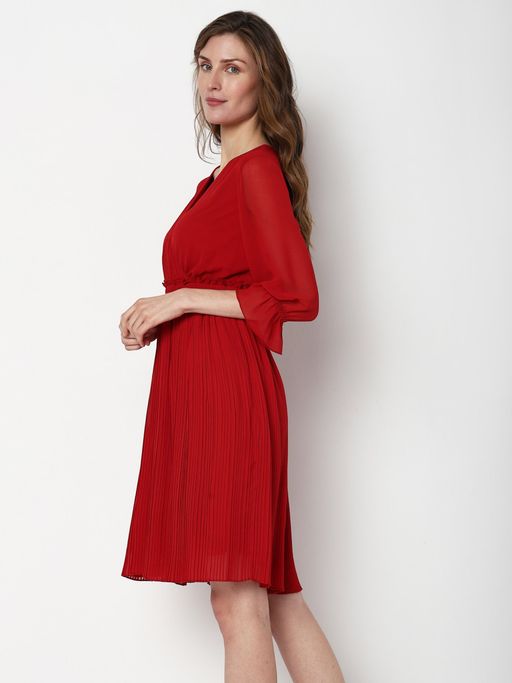 green emerald velvet dress VERO MODA Women's Fit and Flare White Dress