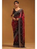 Maroon color option, Currently selected