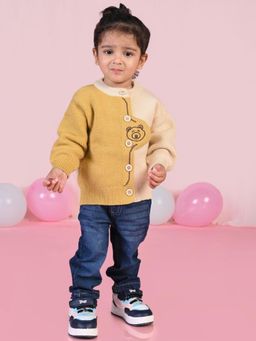 Mama & Peaches - Peekaboo Bear Knitted Full Sleeves Sweater - Yellow
