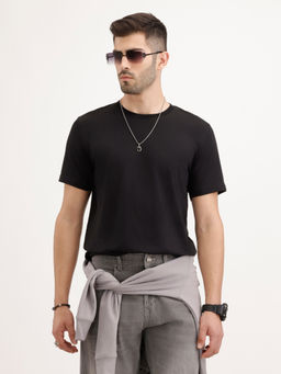 WROGN - Solid Slim Fit Black T-Shirt