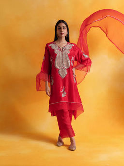 Pairaahan - NAZAKAT Red Kaftan with Pant (Set of 3)