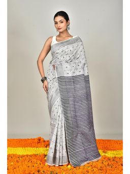 Ramshyam Collection - Womens Kantha Silk Embroidered Thread Work White Saree with Unstitched Blouse