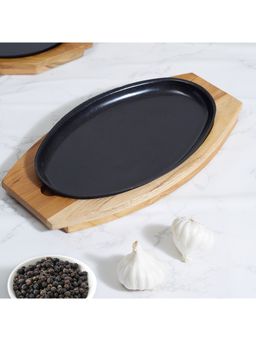 HomeTown - Beautiful Kitchen Metal and Wood Sizzler Plate Oval - Brown