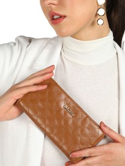 KLEIO - Quilted Pu Leather Bi Fold Zip Closure Multi Pockets and Slots Clutch Wallet