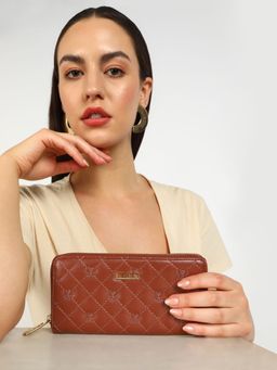 KLEIO - Quilted PU Leather Bi Fold Zip Closure Multi Pockets and Slots Clutch Wallet