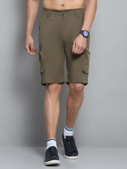Monte Carlo - Men Solid Olive Mid Rise Regular Fit Shorts
