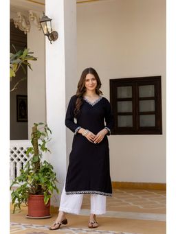 Surhi - Cotton Solid Kurta
